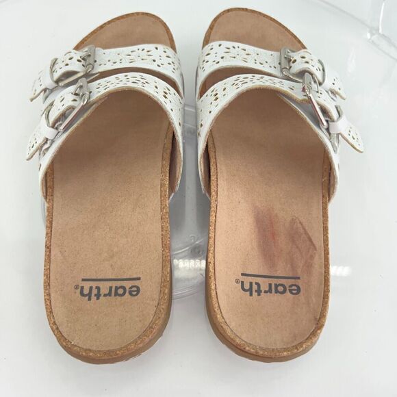 Earth Women's Sand Antigua Sandal Size 7 Low Wedge Slide White Straps Buckle - Picture 5 of 12